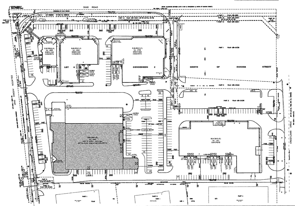 Detailed site plan of the new building, showing its structure, access points, and adjacent areas.